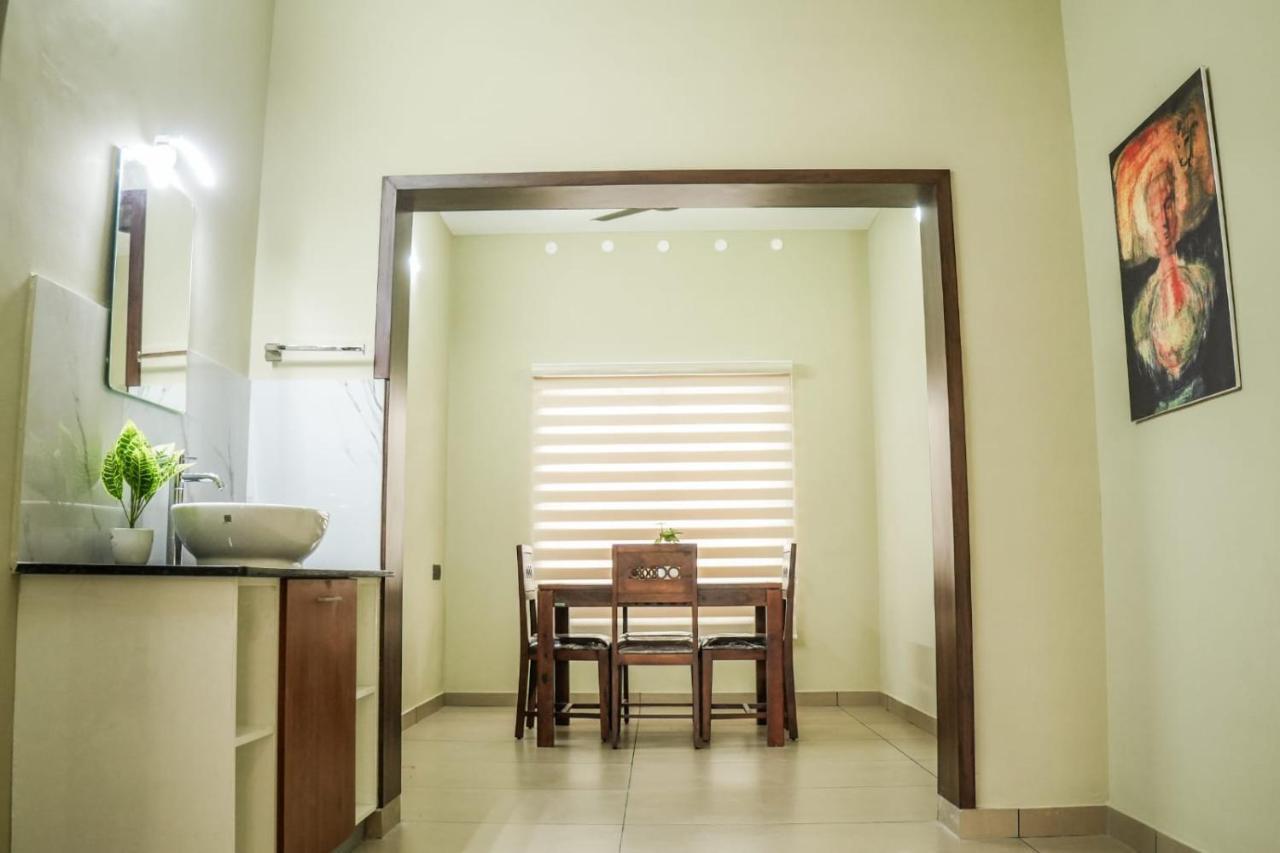 Zennova Furnished Apartment Alappuzha Dış mekan fotoğraf